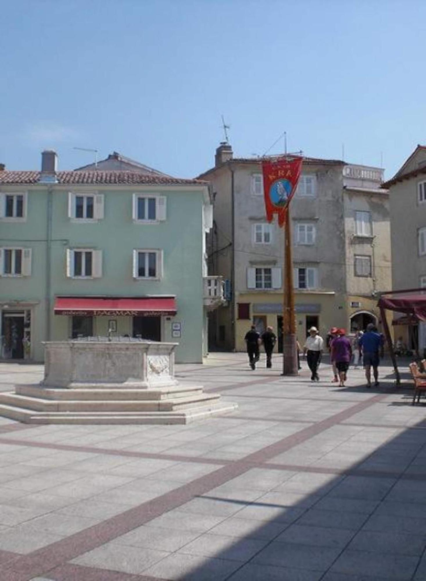 Didi With Private Garden, Close To The Krk Center *